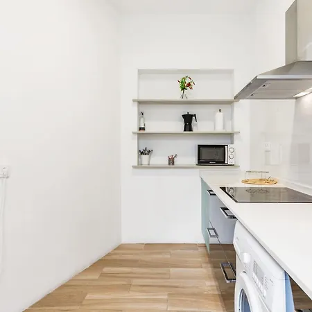 8 Personas Y Terraza *